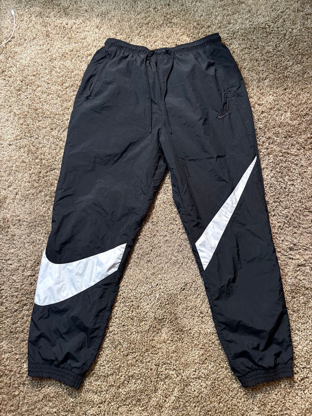 Nike Big Swoosh Nylon Track Pants Joggers Windbreaker Mens Size Large Black